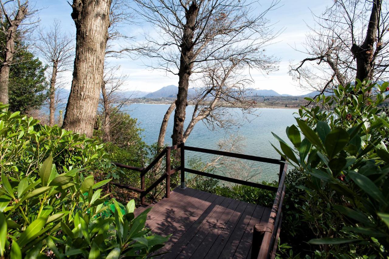 Casa Vacanze Tana Della Volpe Ispra Dış mekan fotoğraf