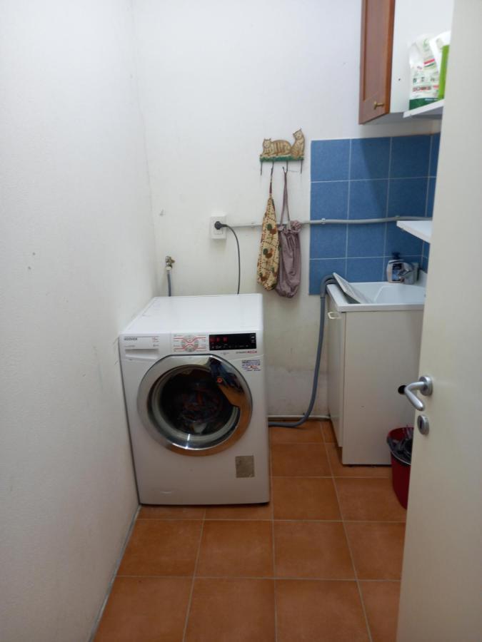 Casa Vacanze Tana Della Volpe Ispra Dış mekan fotoğraf
